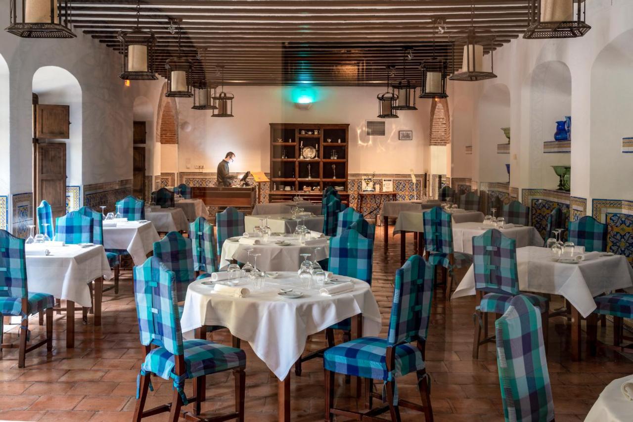 Parador De Chinchon Exterior photo
