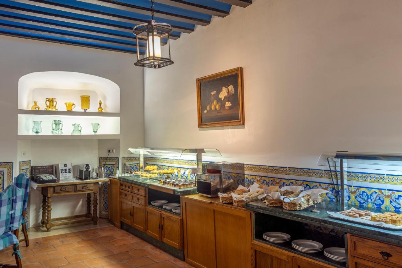 Parador De Chinchon Exterior photo
