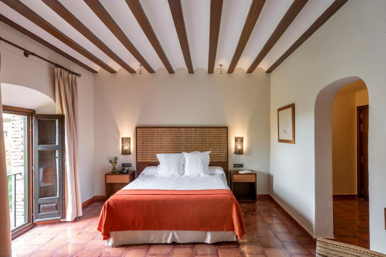Parador De Chinchon Exterior photo